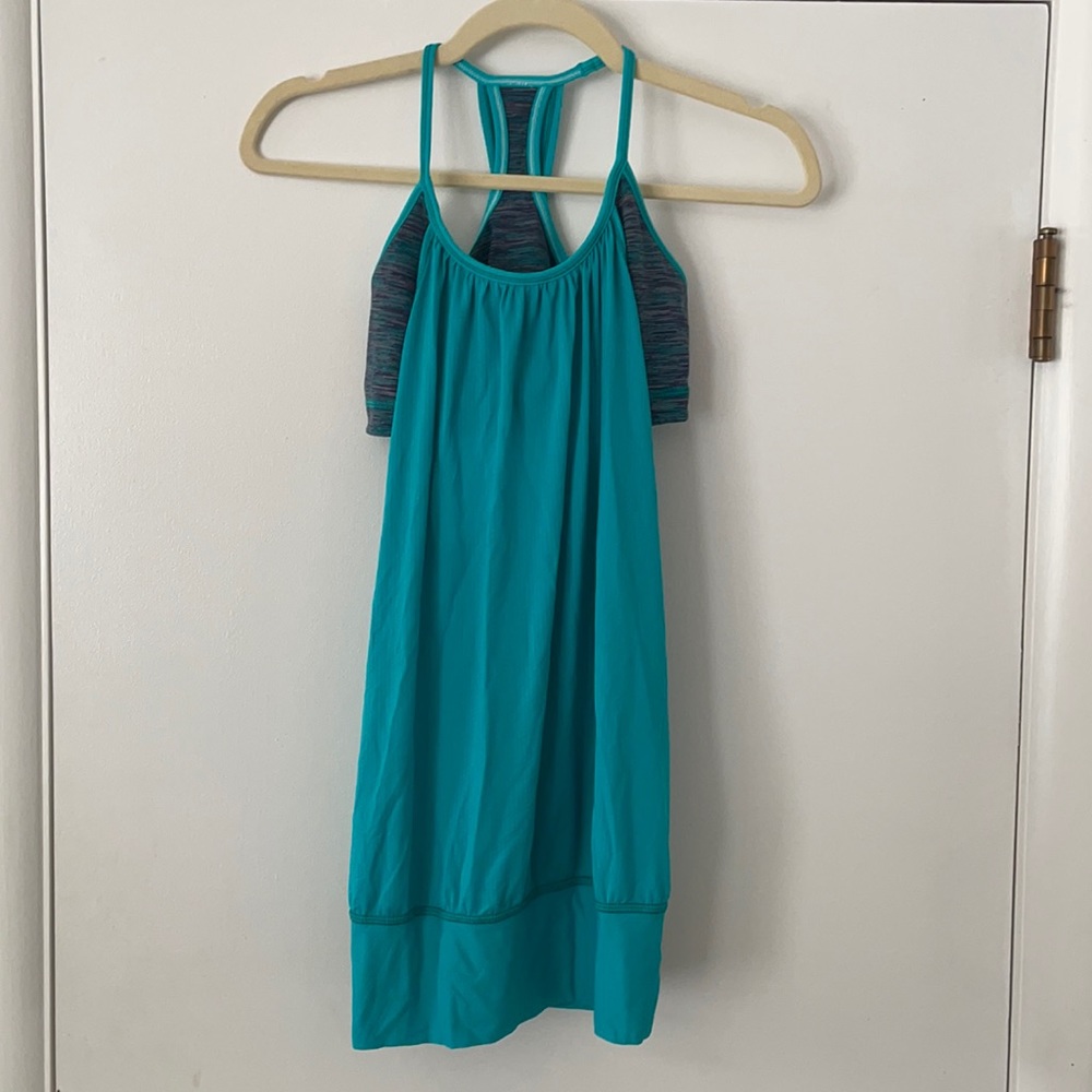 Lululemon let it loose tank